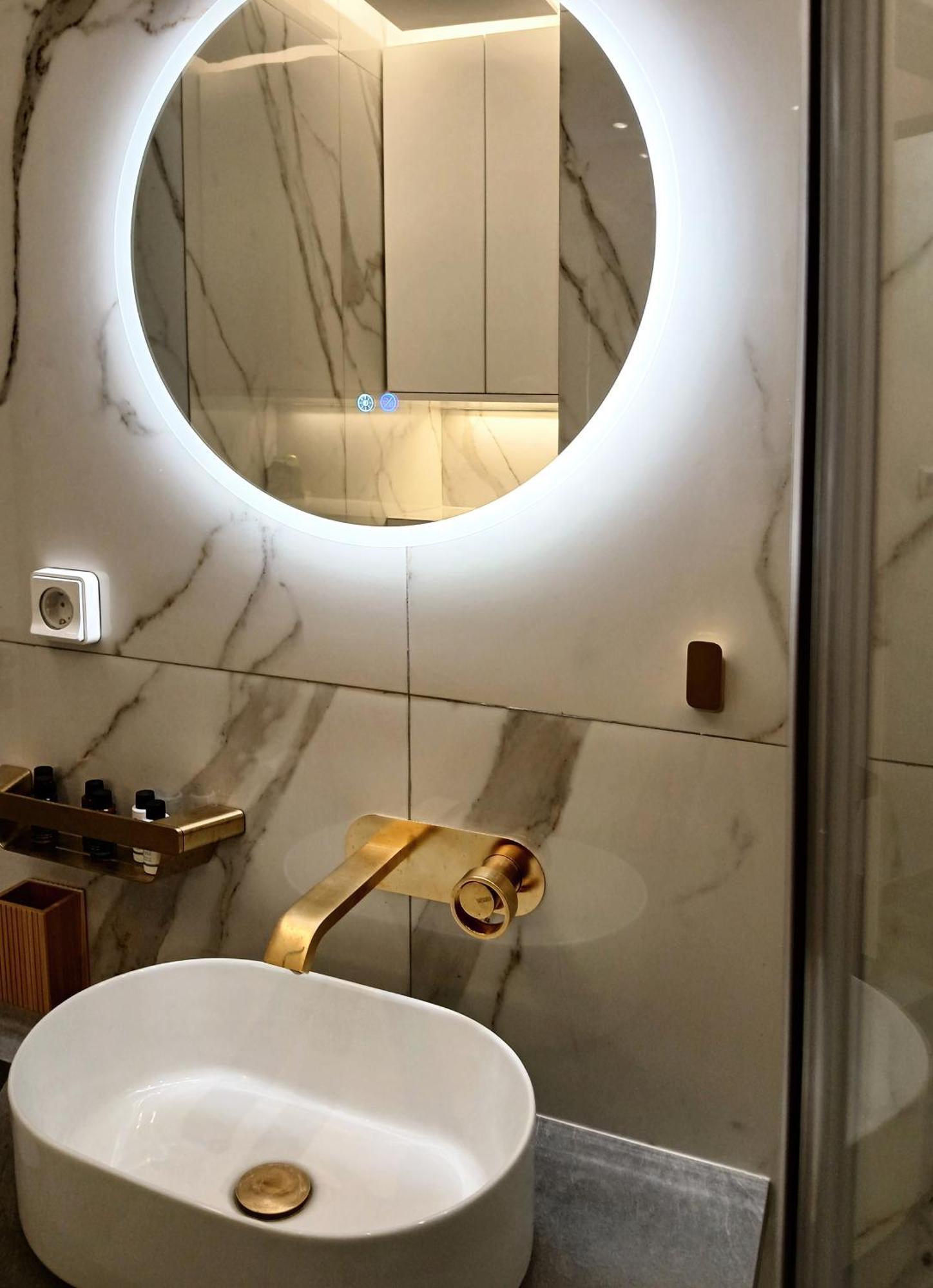 Aelia Luxury - Executive Athens